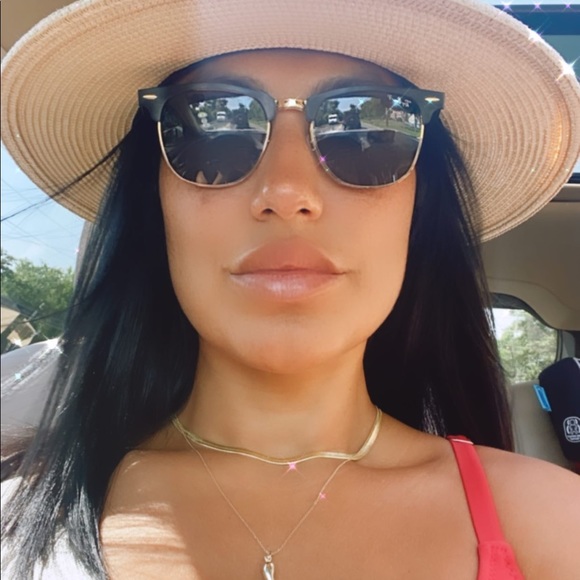 Meet your Posher, Jay - Picture 3 of 4